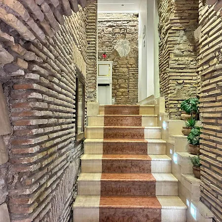 Pantheonview - Luxury Suites