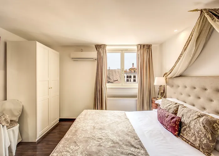 Penzion Pantheonview - Luxury 4*